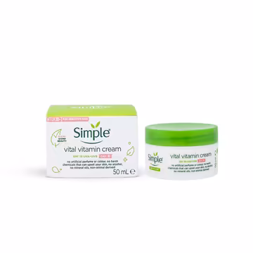 Simple Kind to Skin Vital Vitamin Day Cream SPF15 50ml